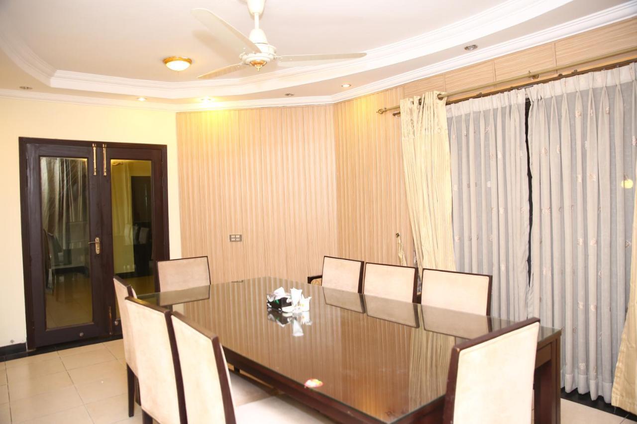 Hotel Safari Club 3 Bahria Town à Rawalpindi Extérieur photo